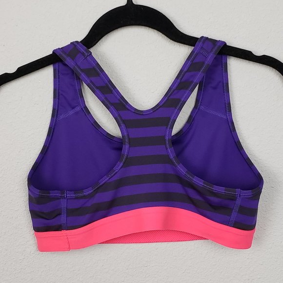 Nike Dri-fit sports bra striped size small - Picture 7 of 7